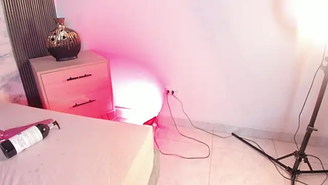 Ivybloom_ live XXX chat