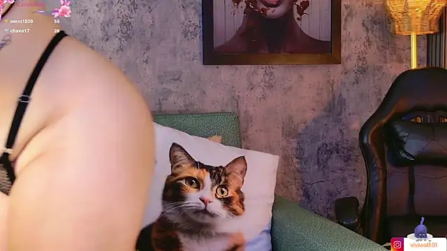sarawolff live XXX chat
