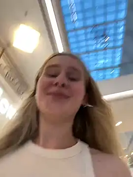 SiaLater live XXX chat