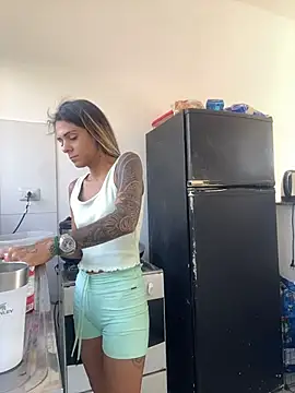 צ'אט XXX בשידור חי של sabrinaneves