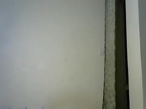 Horny_Larry live XXX chat