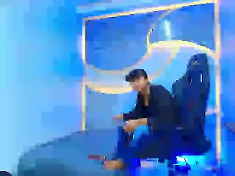 Chat XXX ao vivo de Benjamin_Alam