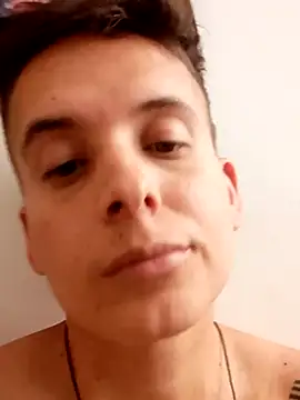 Jmgj912 Show in webcam