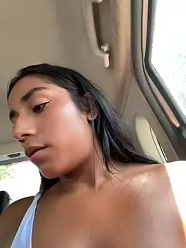 Chat XXX en directo de SaryJonex