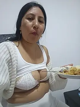 Cristal-morr's Live XXX Chat
