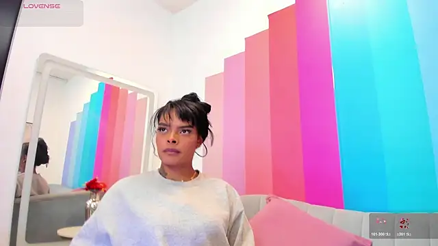 EmmaEbony_ live XXX chat