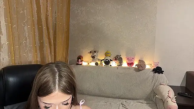 urcutiebunnyy's Live XXX Chat