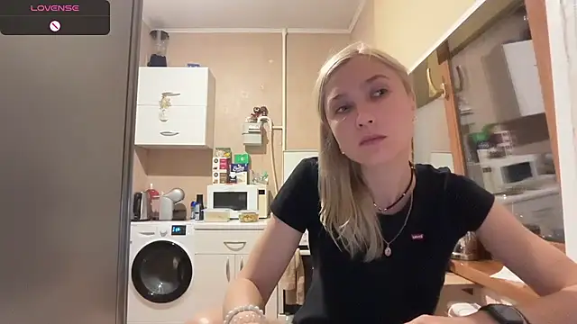AngelJeni live XXX chat