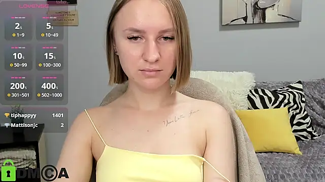 BeautyBlondy live XXX chat