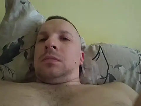 Luknill Show in webcam