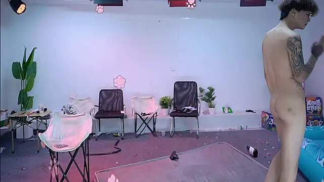 Chat XXX ao vivo de SOL-07