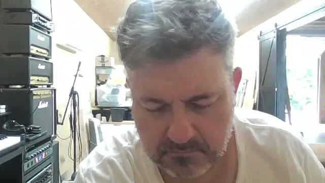 Luvslave7 webkamerás műsora