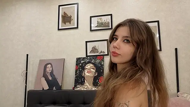 dolly_ll Chat XXX in diretta
