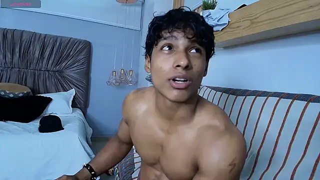 Czat XXX na żywo – Dantte_Fx