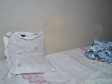 Miss_prety live XXX chat