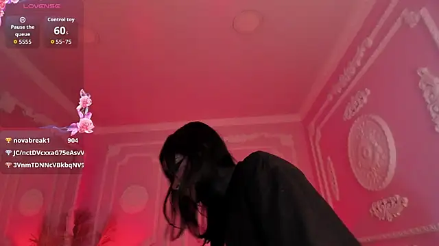 Chat +18 de Kat_VonDe ao vivo