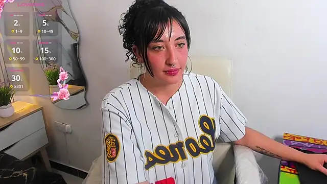 Megan_Reeves' Live XXX Chat