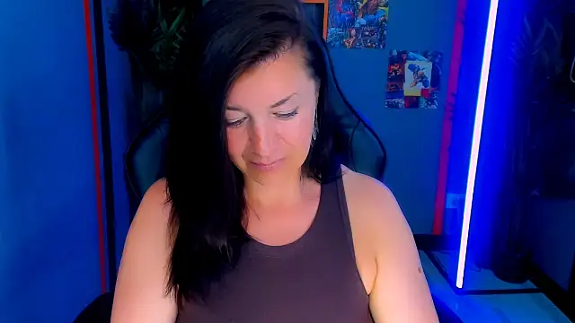 Chat +18 de AnaMills ao vivo