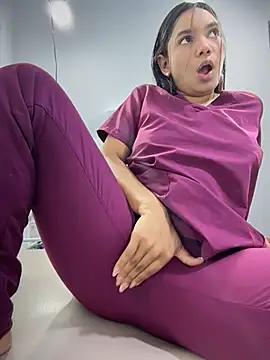Kinky_DoctorX: онлайн-секс-чат