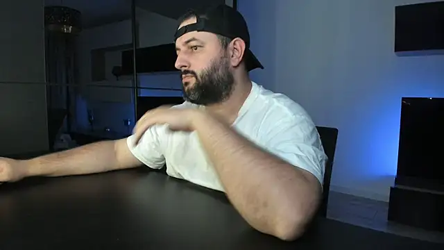 DravenPeak live XXX chat