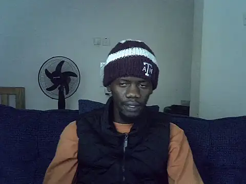 Thee_Biggest's Live XXX Chat