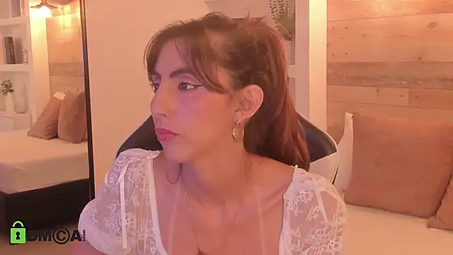 Chat +18 de candy_summer28 ao vivo