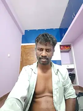 XXX chat uživo modela Paramkeerthi
