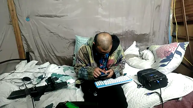 Chat +18 de Camodick ao vivo