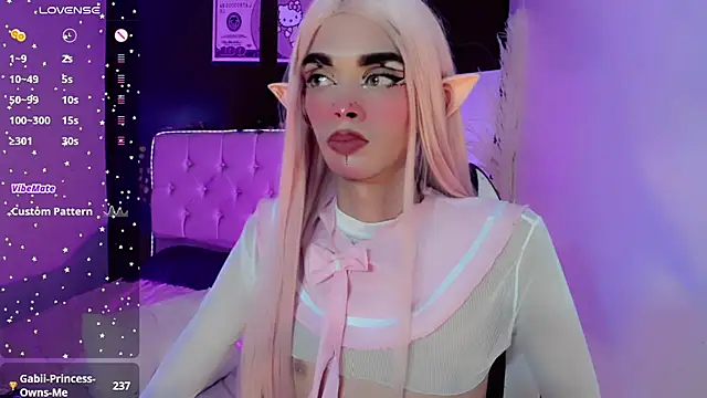 cami_valkyrie élő XXX-chatje