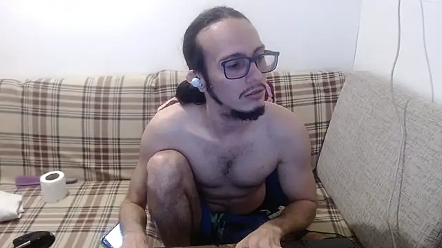 Chat +18 de cholitohermoso ao vivo