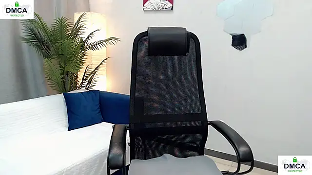 Pion_01's Live XXX Chat