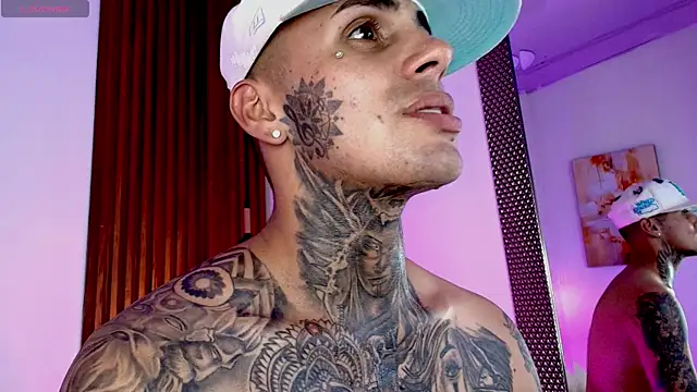 Liam_Ink Chat XXX in diretta