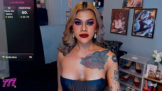 StellaStrong30 Live XXX Chat