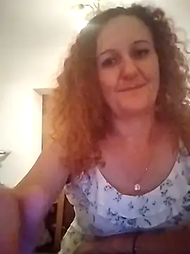 KarinaFlower99 élő XXX-chatje