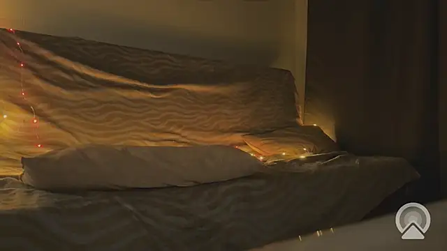 Živý XXX chat Feloraa
