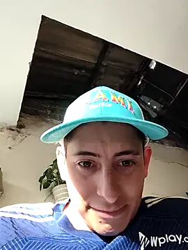 Chat XXX en directo de Tiger_cryad