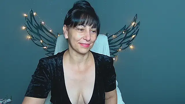 LiluGrants Live XXX-chat