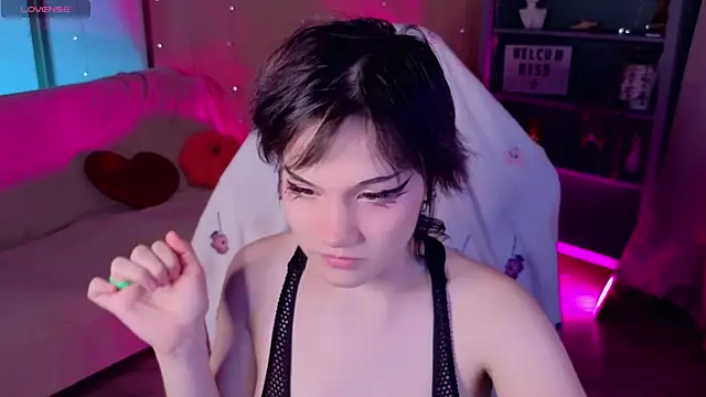 _Arlie_ Adlı Modelin Canlı XXX Sohbeti