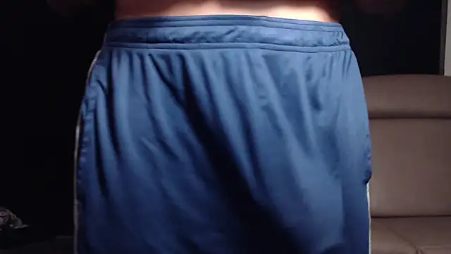 ThickD2C XXX чат на живо