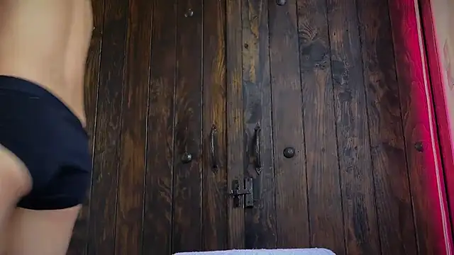 הופעת וובקאם של mcklister_kinky_feets