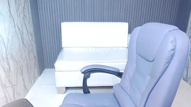 دردشة ManSant الجنسية المباشرة