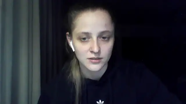 LeaWetGirl's Live XXX Chat