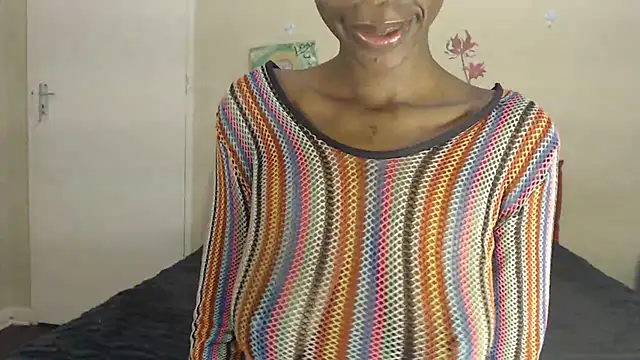 Blacktittiex02's Live XXX Chat