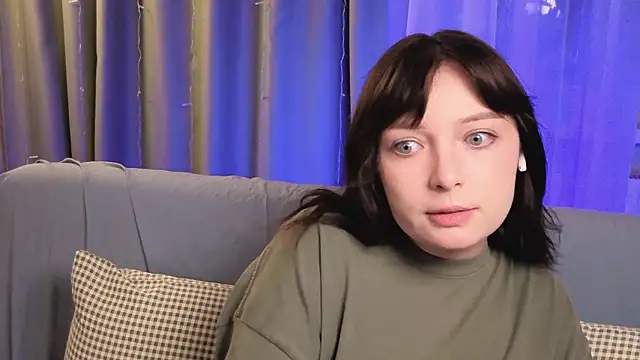 XXX chat uživo modela forget_me_not_eve