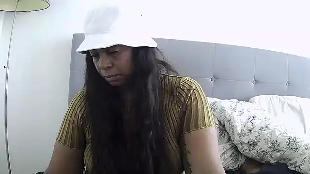 MSweetLindaParks' Webcam Show