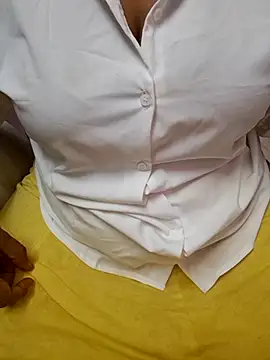 Tamil_Ammani live XXX chat