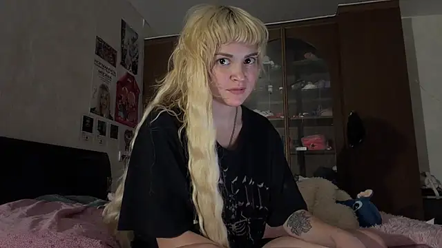 Chat XXX en directo de FreedaDeloach