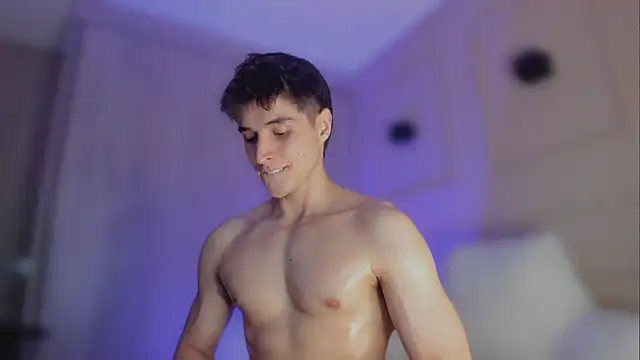 Chat +18 de thomklein ao vivo
