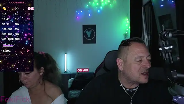 Chat +18 de FoxiFick ao vivo
