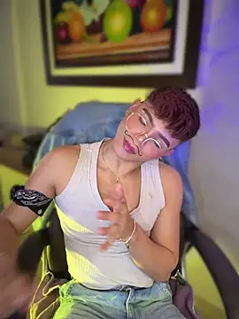 XXX chat uživo modela PRINCE_STEV